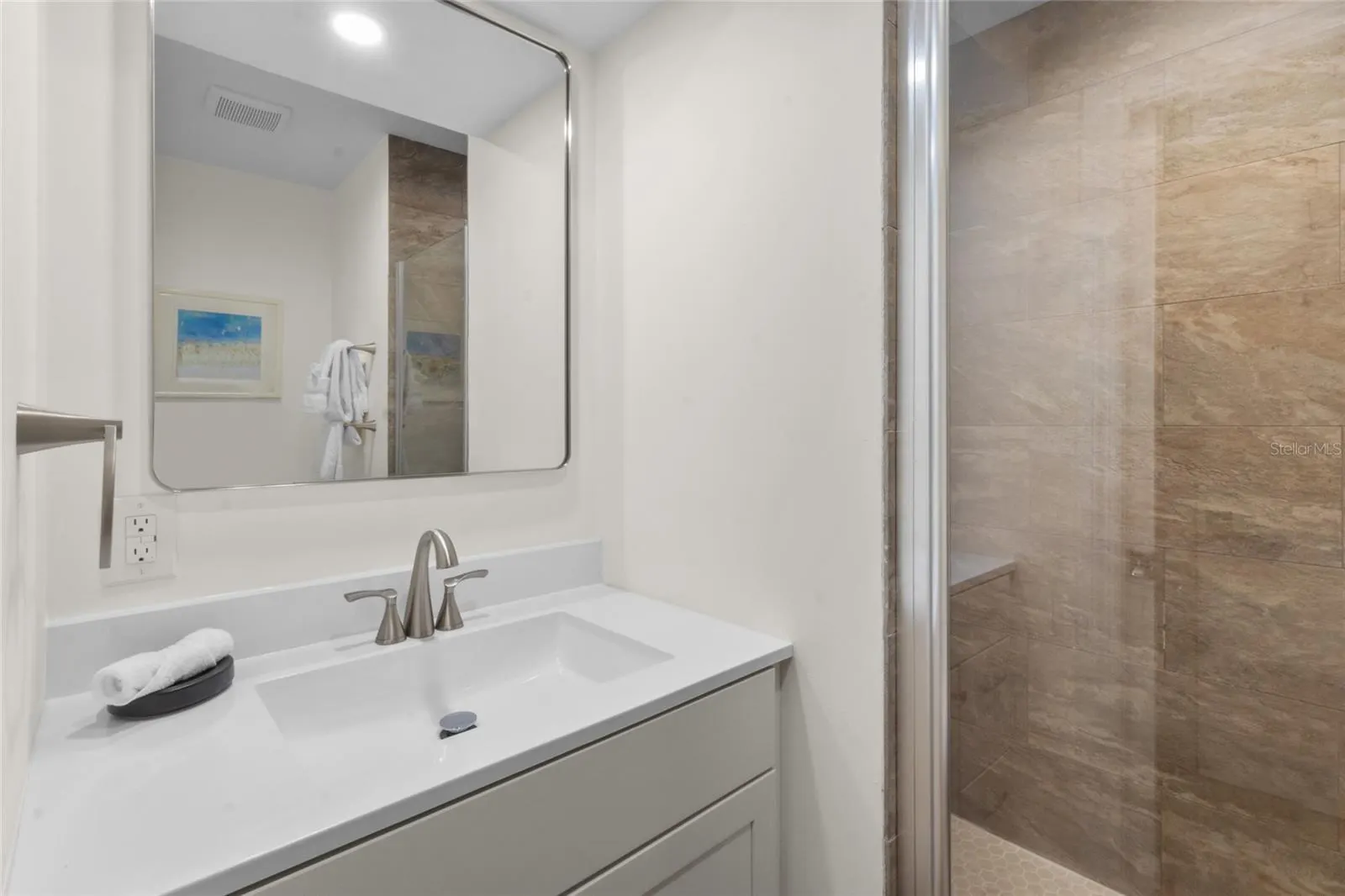 615 DREAM ISLAND PL #105 #105