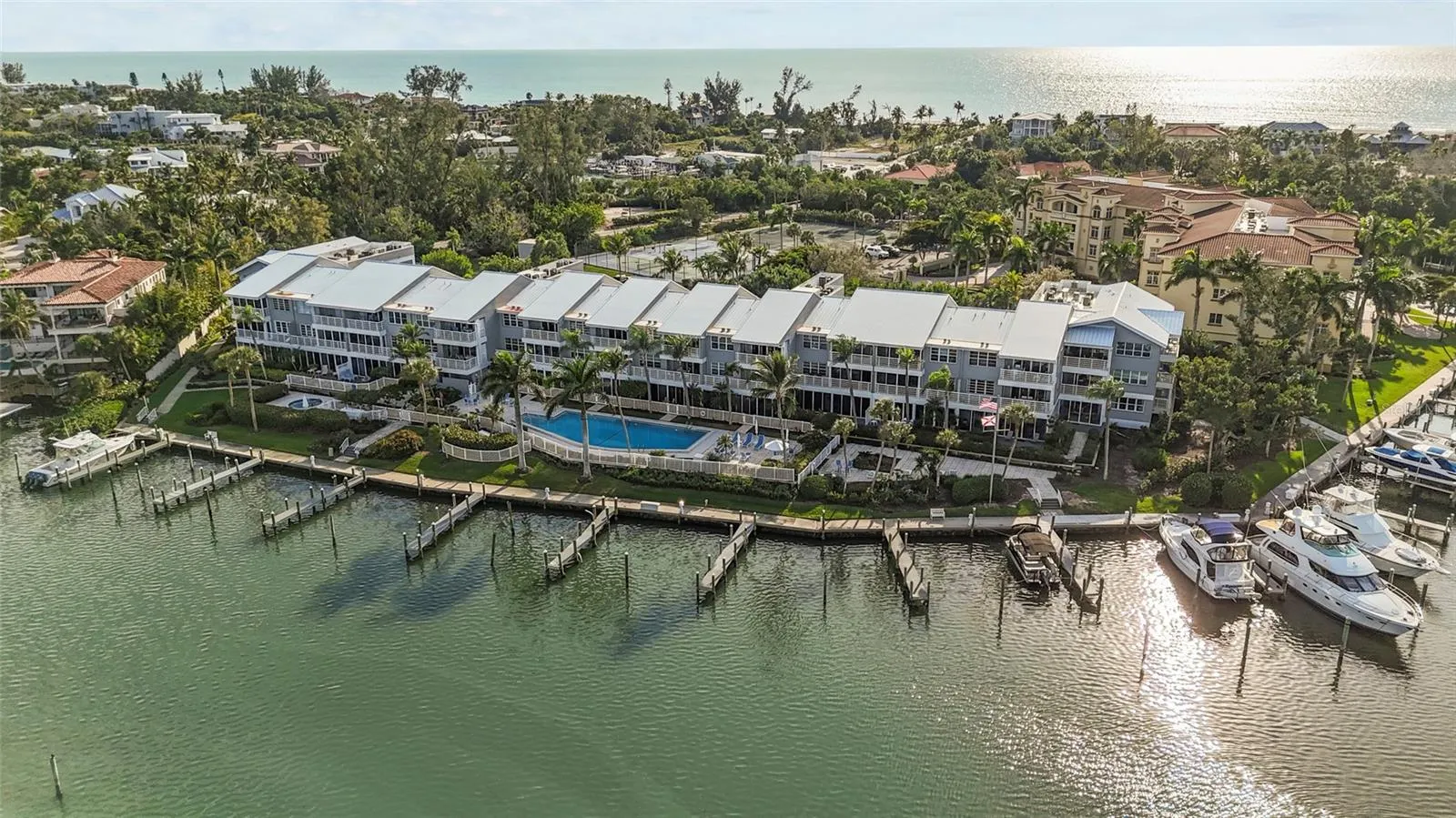 615 DREAM ISLAND PL #105 #105