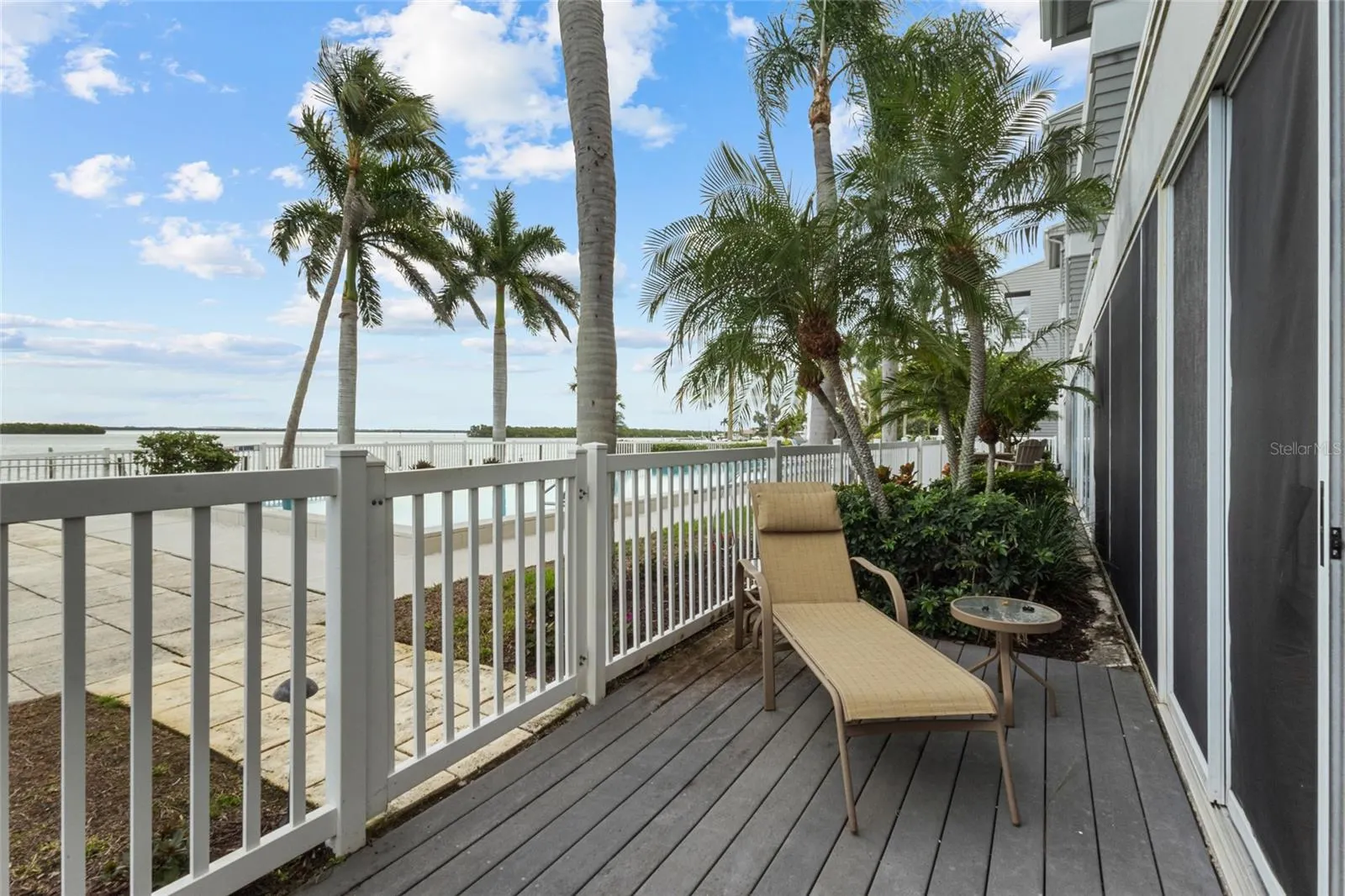 615 DREAM ISLAND PL #105 #105
