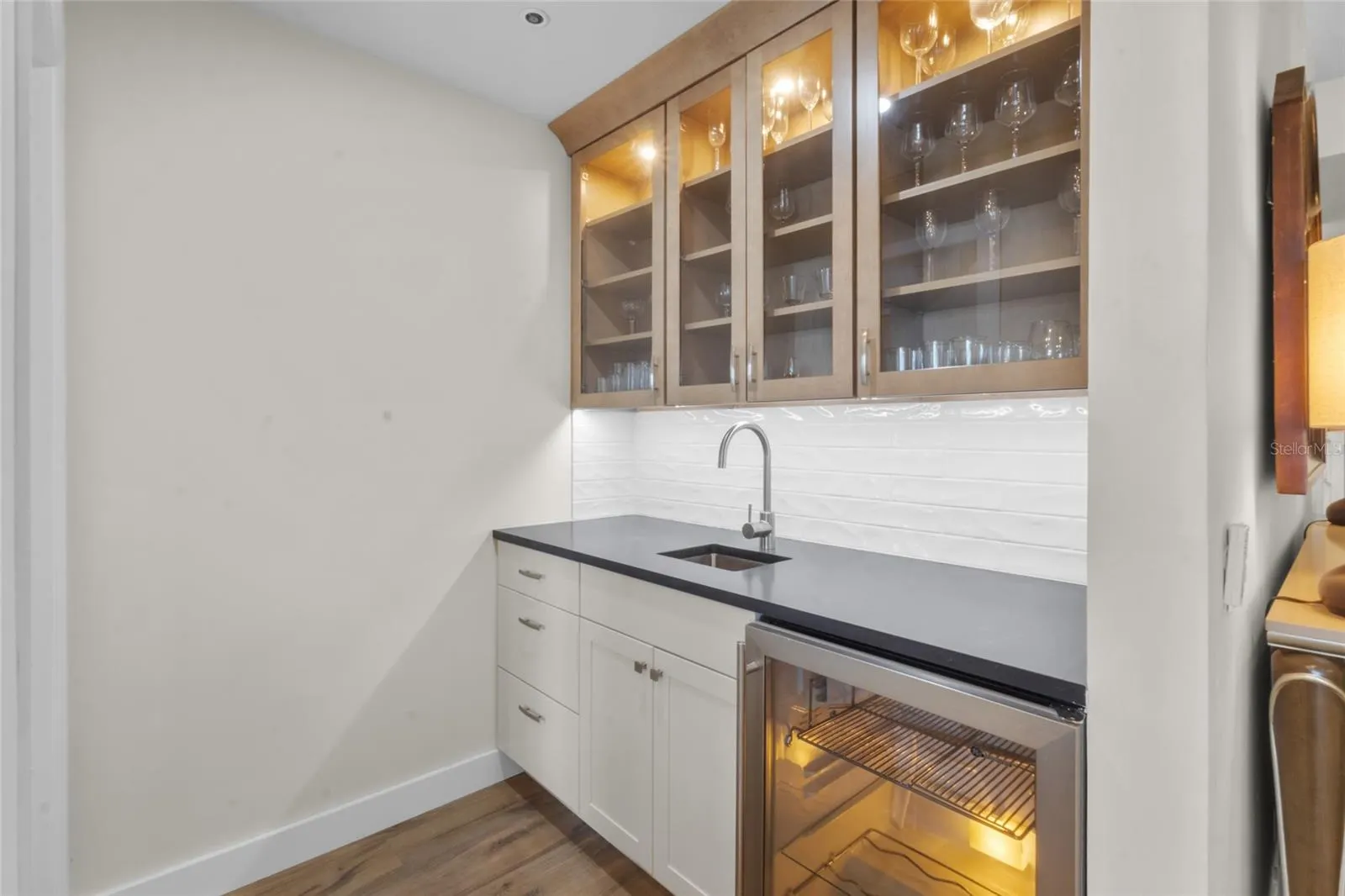 615 DREAM ISLAND PL #105 #105