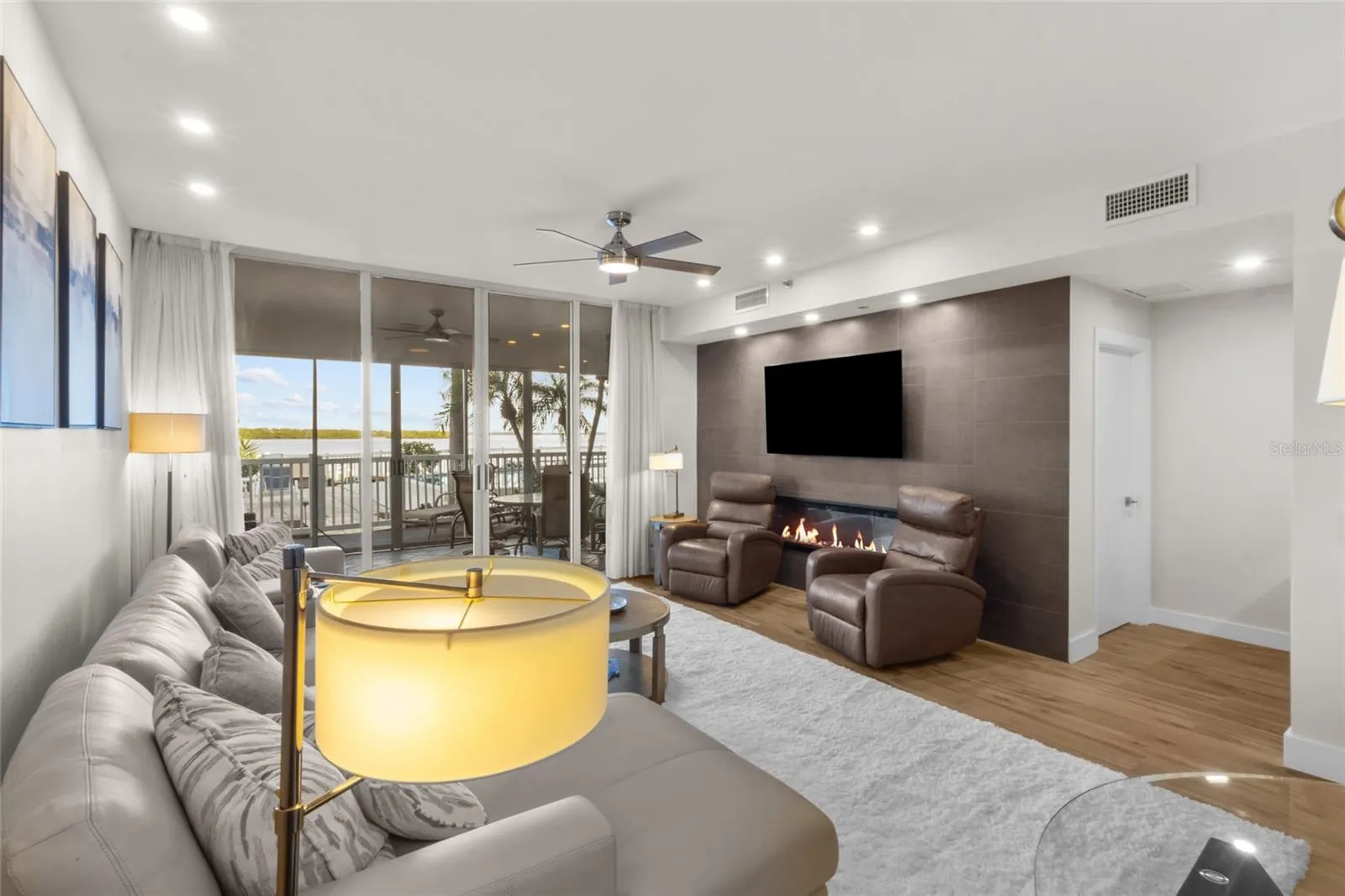 615 DREAM ISLAND PL #105 #105