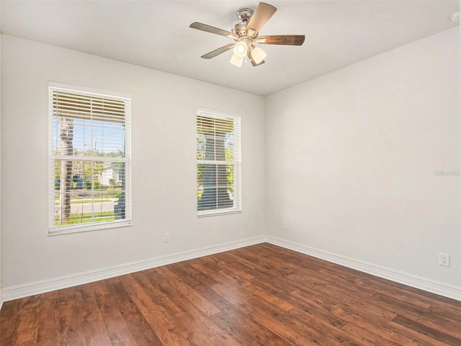 4429 CONCHFISH LN