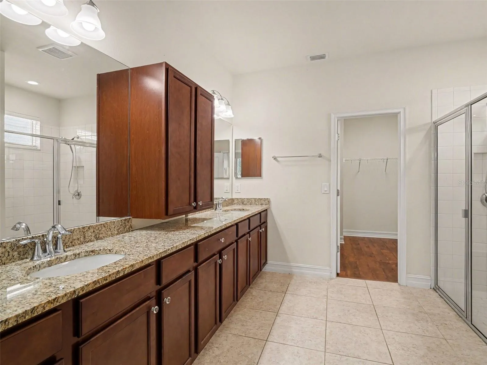 4429 CONCHFISH LN