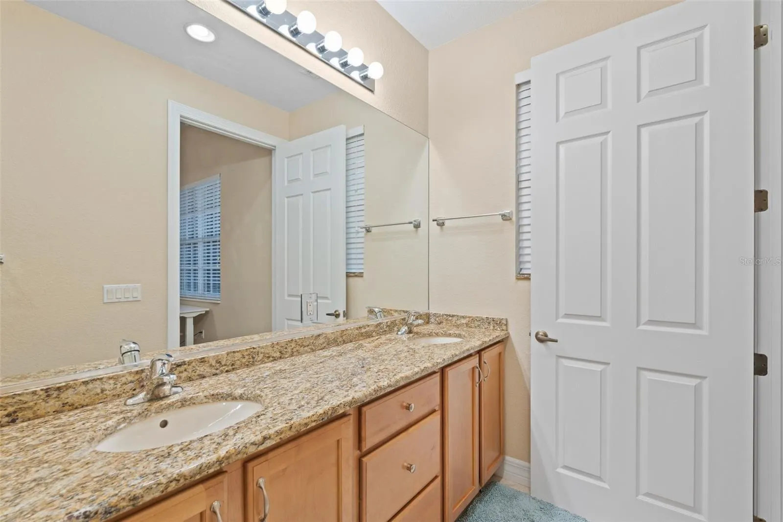 6100 JESSIE HARBOR DR #202 #202