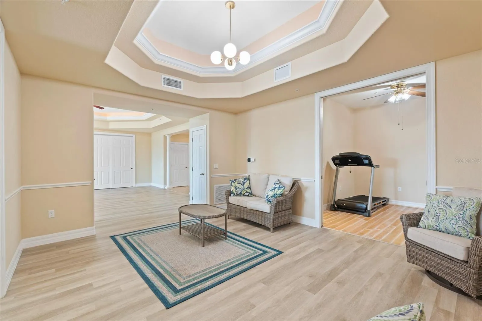 6100 JESSIE HARBOR DR #202 #202