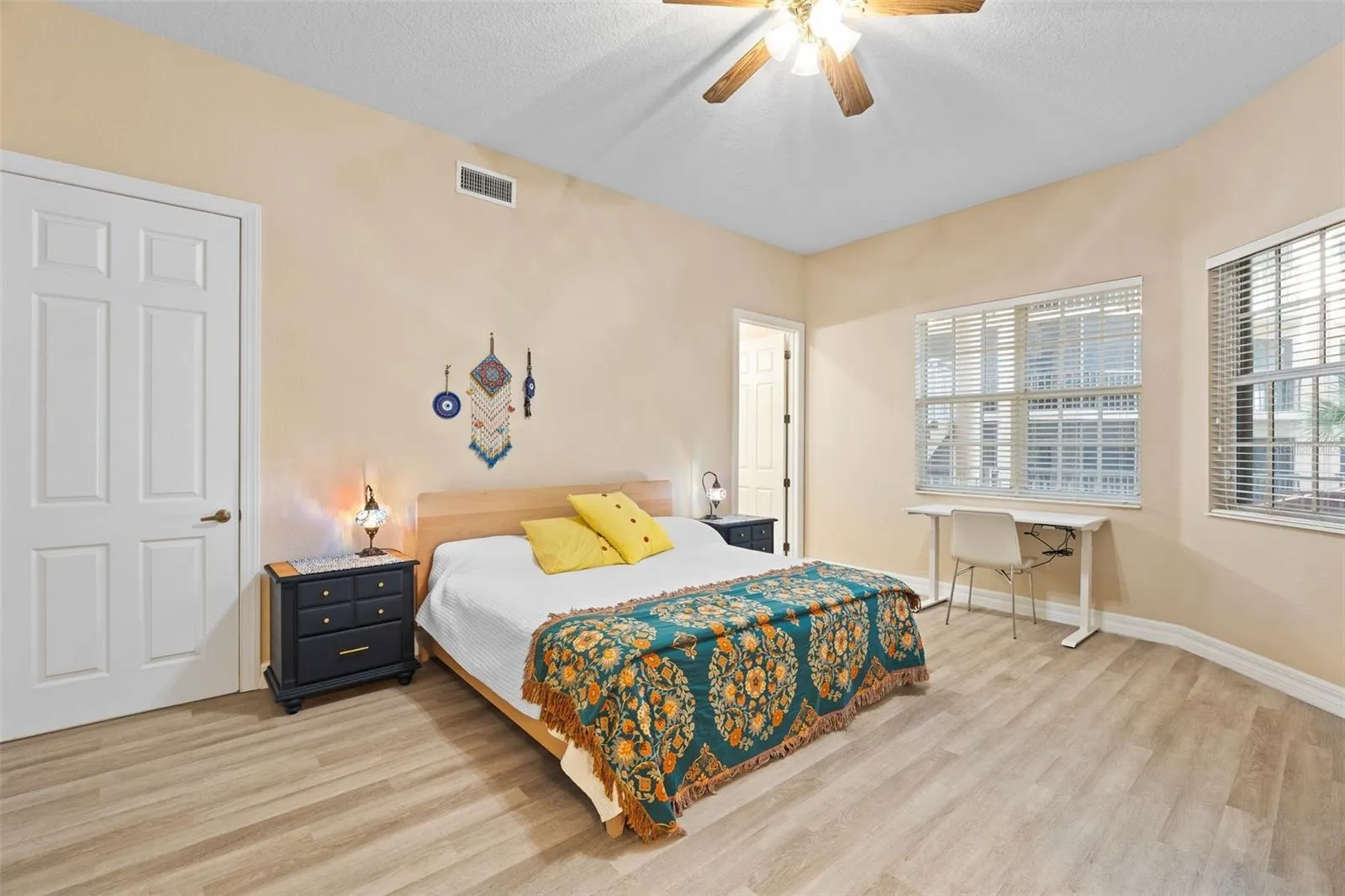 6100 JESSIE HARBOR DR #202 #202