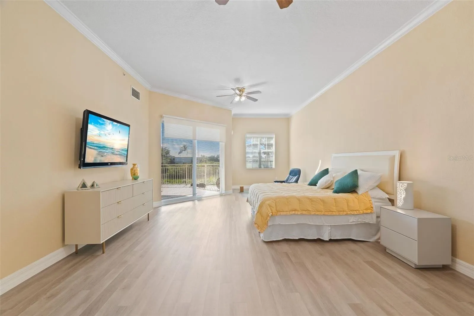 6100 JESSIE HARBOR DR #202 #202
