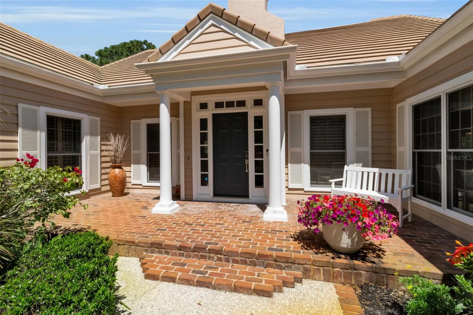 156 BISHOPS COURT RD