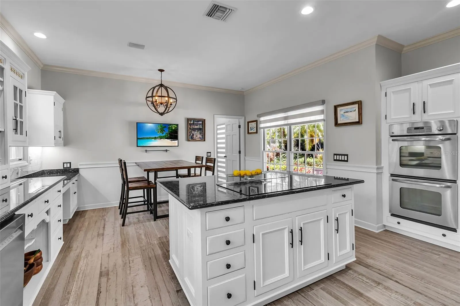 156 BISHOPS COURT RD