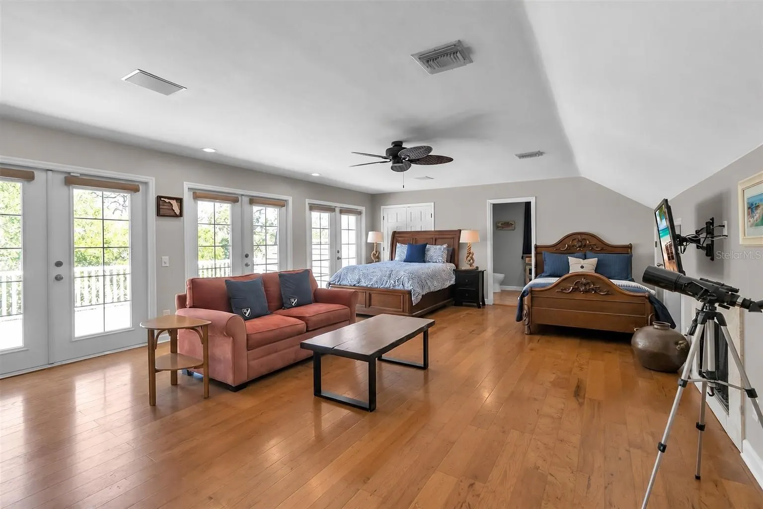 156 BISHOPS COURT RD