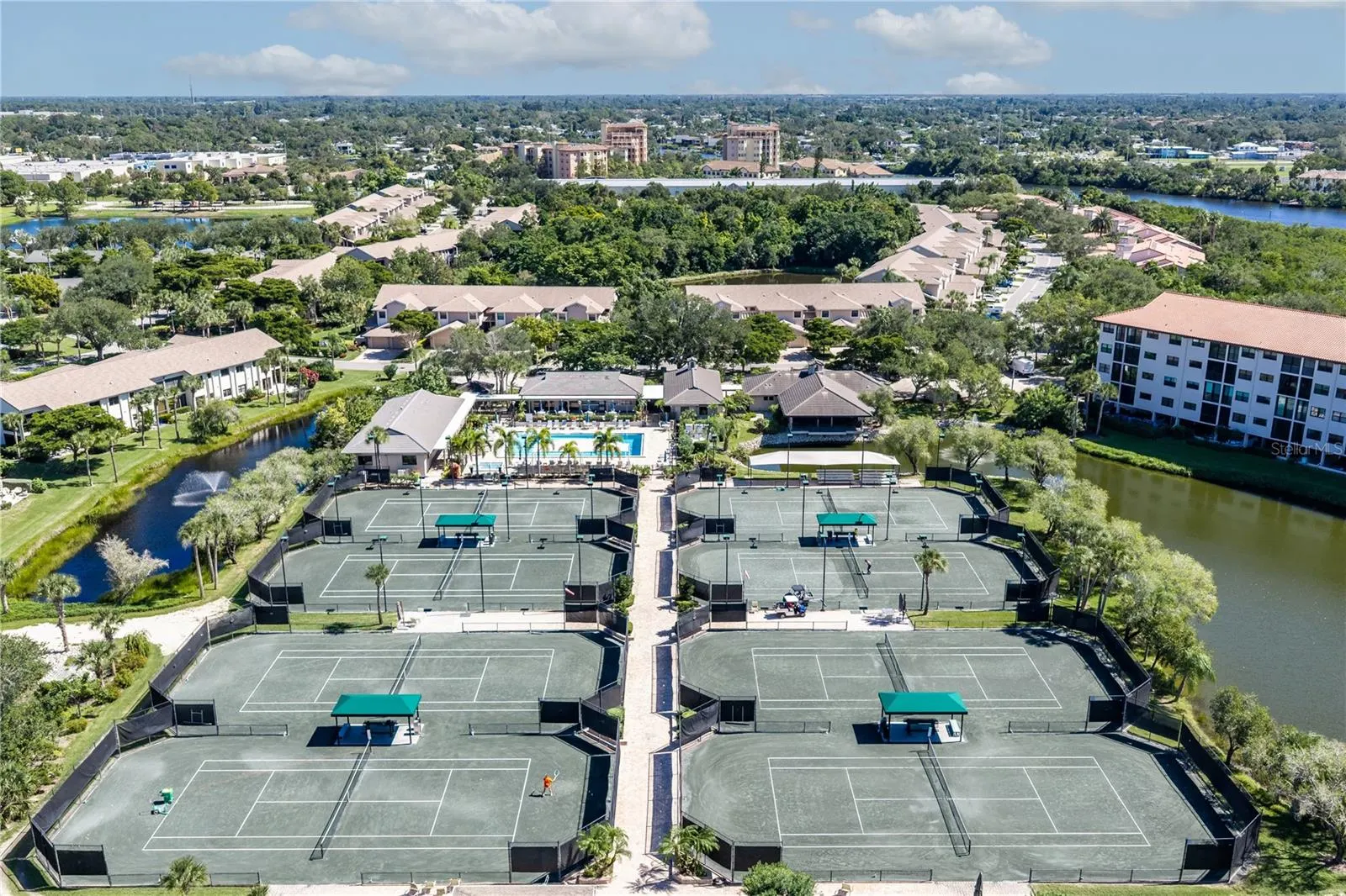 1720 KESTRAL PARK WAY S #49 #49