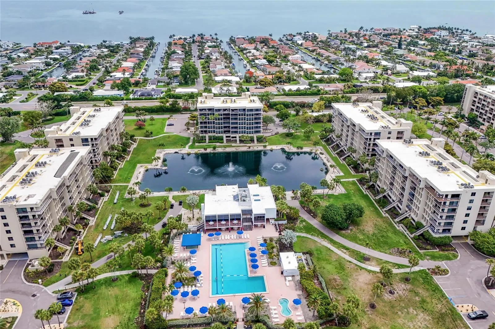1095 GULF OF MEXICO DR #102 #102