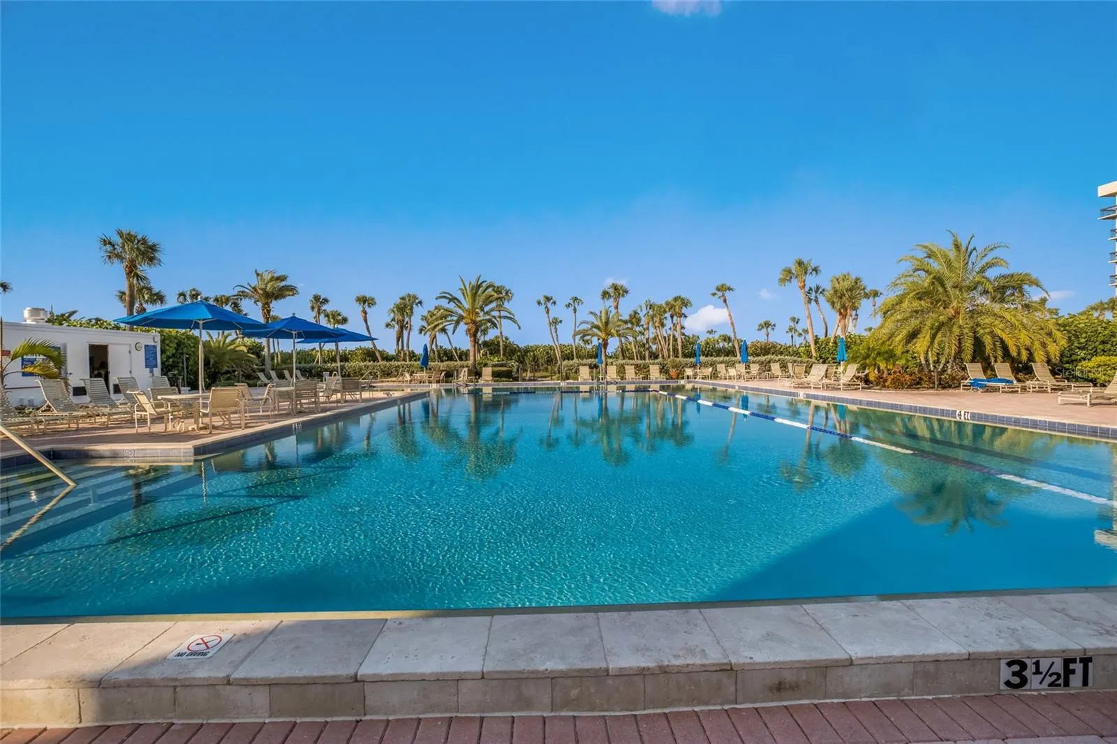 1095 GULF OF MEXICO DR #102 #102