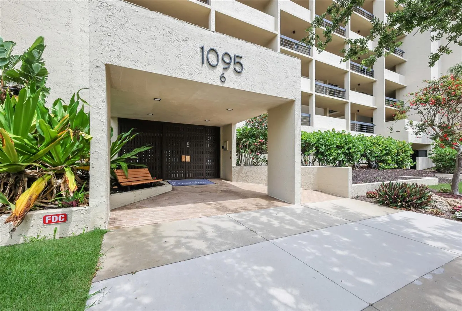 1095 GULF OF MEXICO DR #102 #102