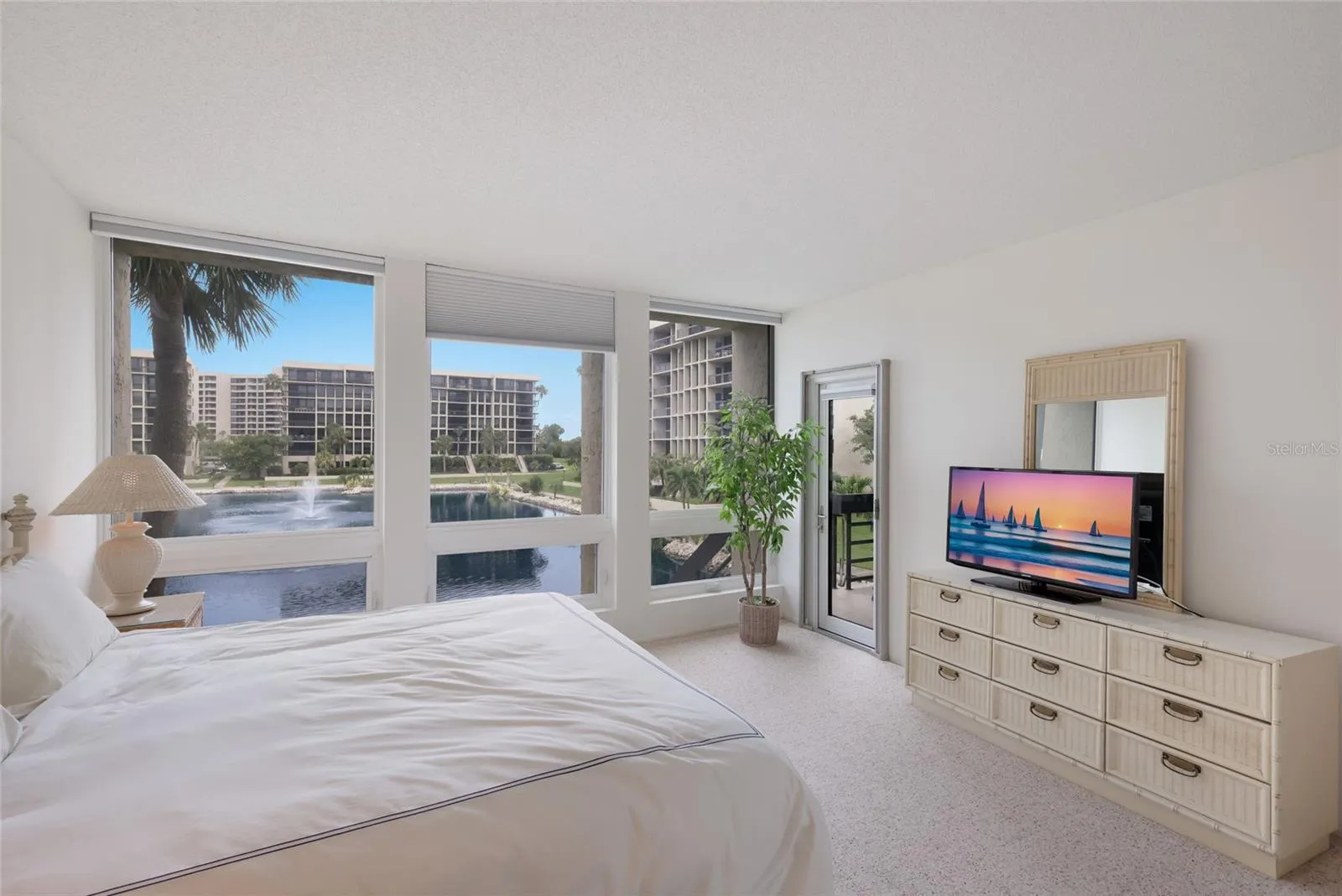 1095 GULF OF MEXICO DR #102 #102