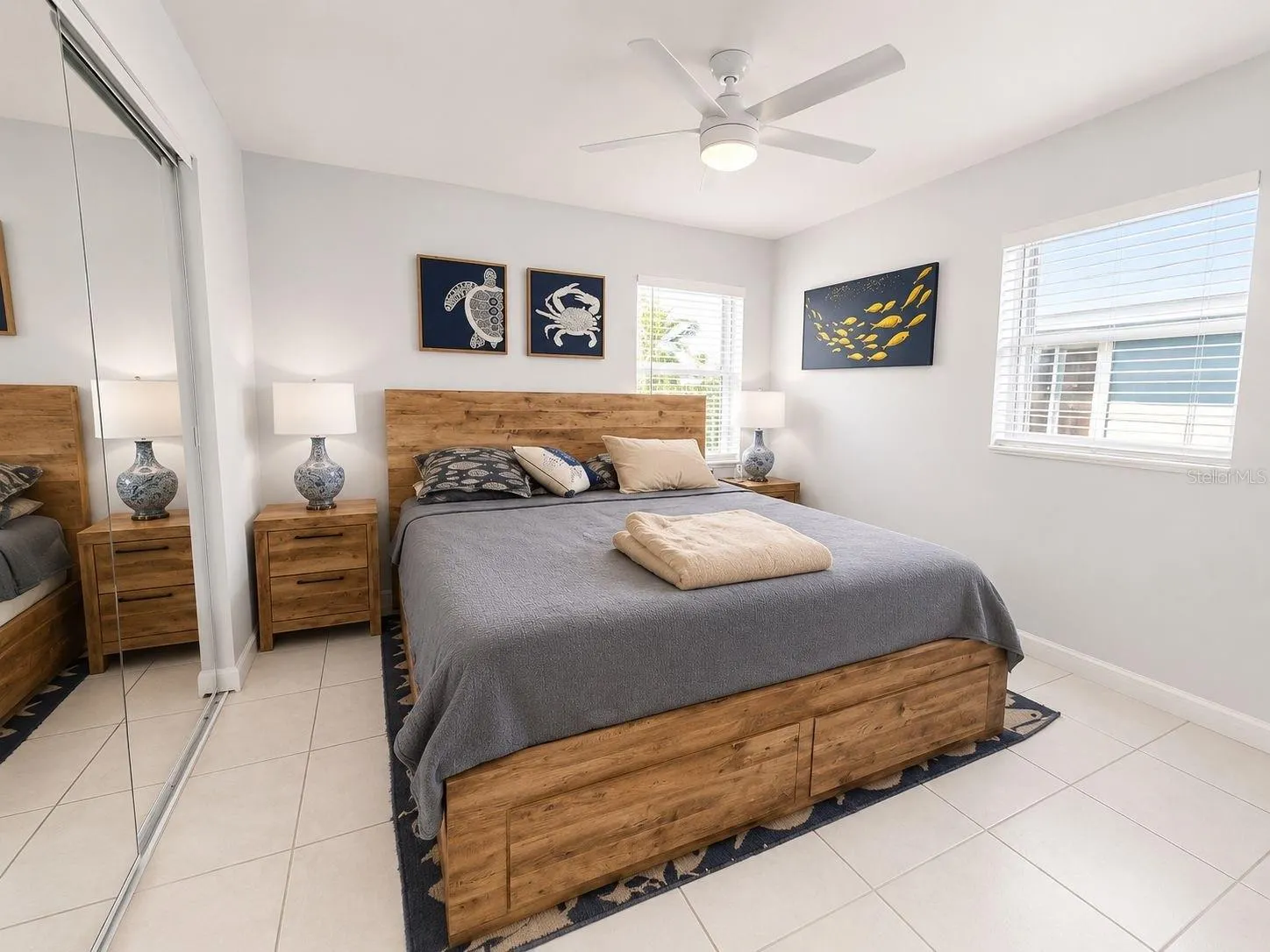 1205 LISA LN
