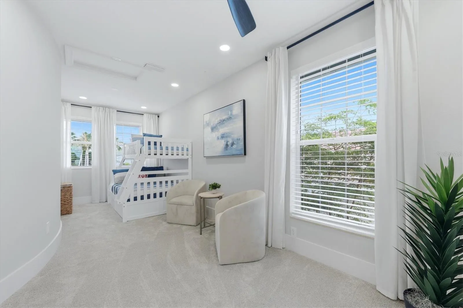 3606 FAIR OAKS PL