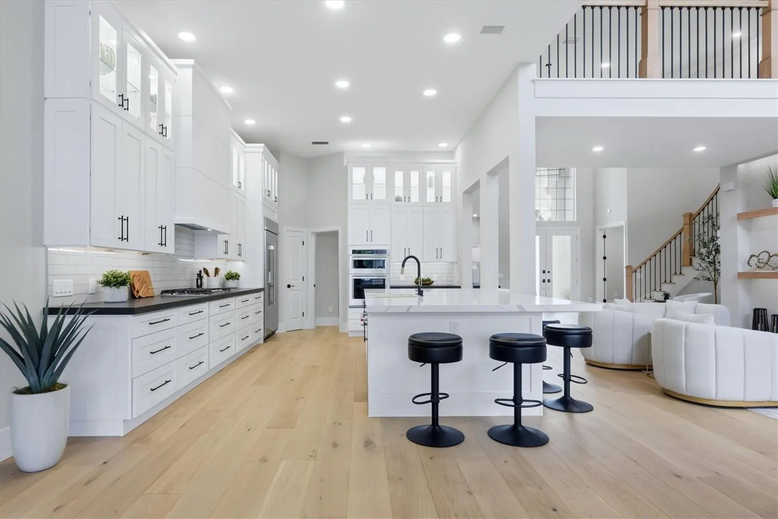 3606 FAIR OAKS PL