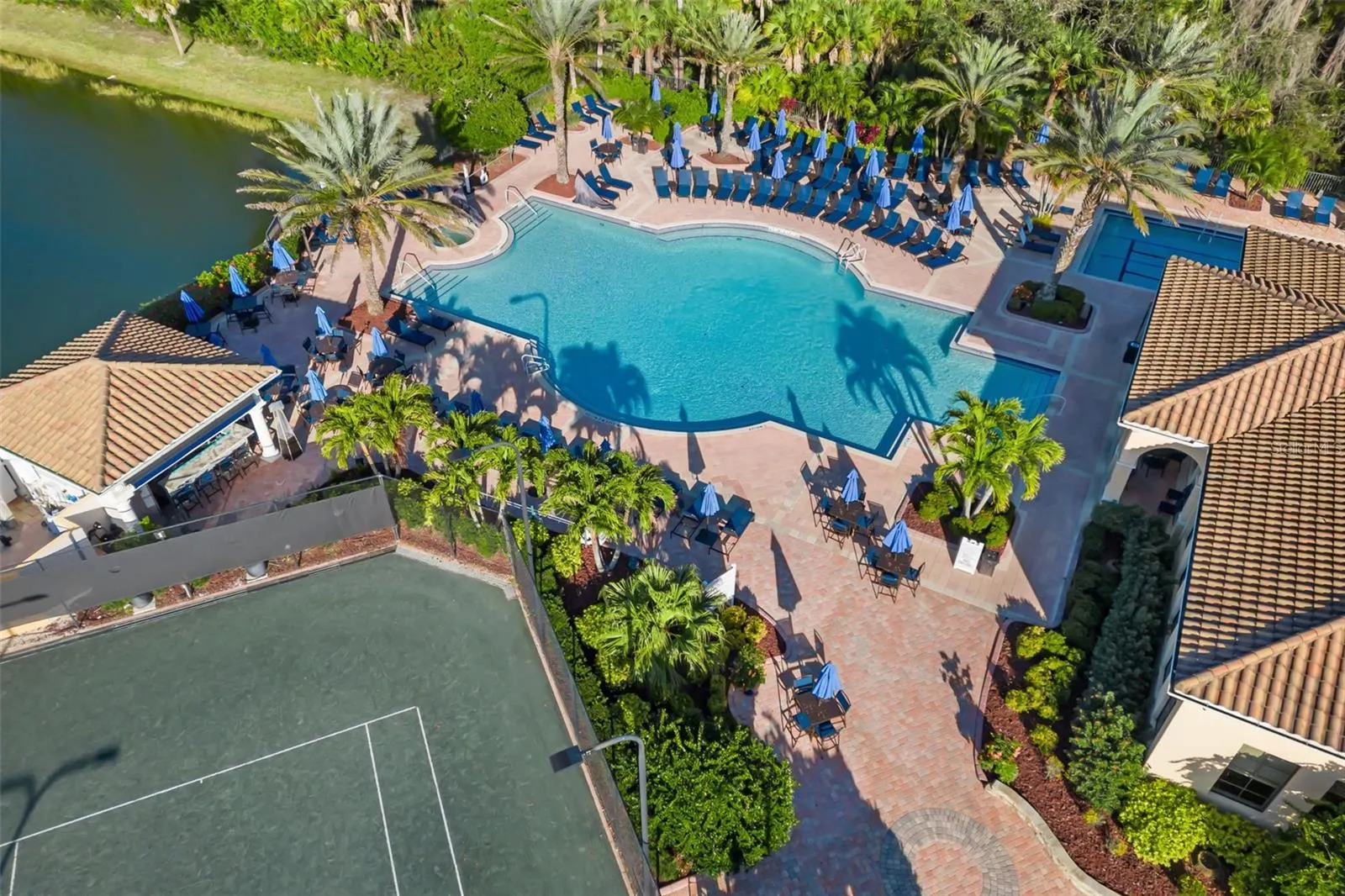 286 PESARO DR