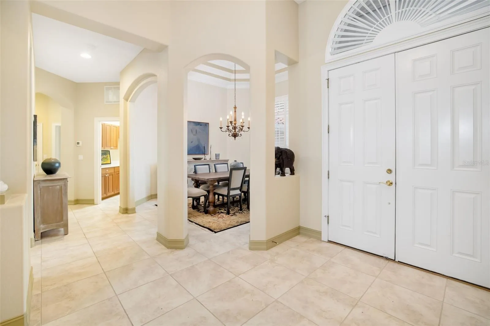 286 PESARO DR