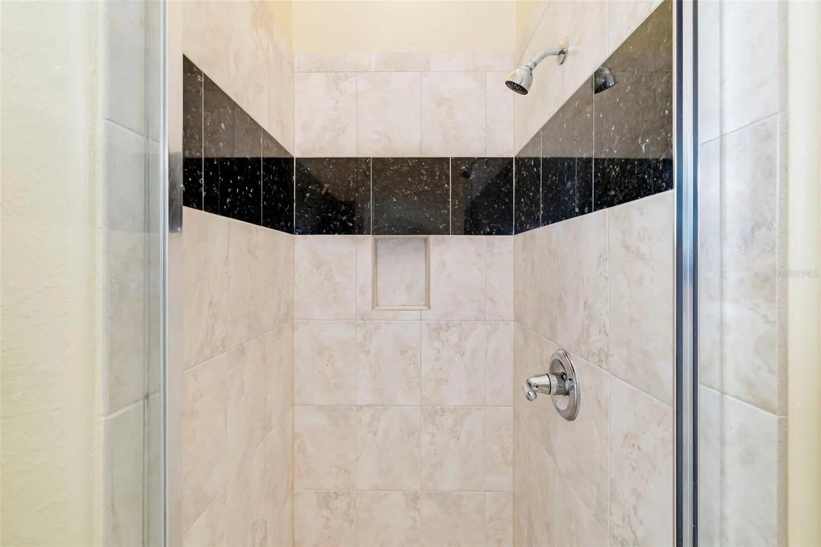 286 PESARO DR