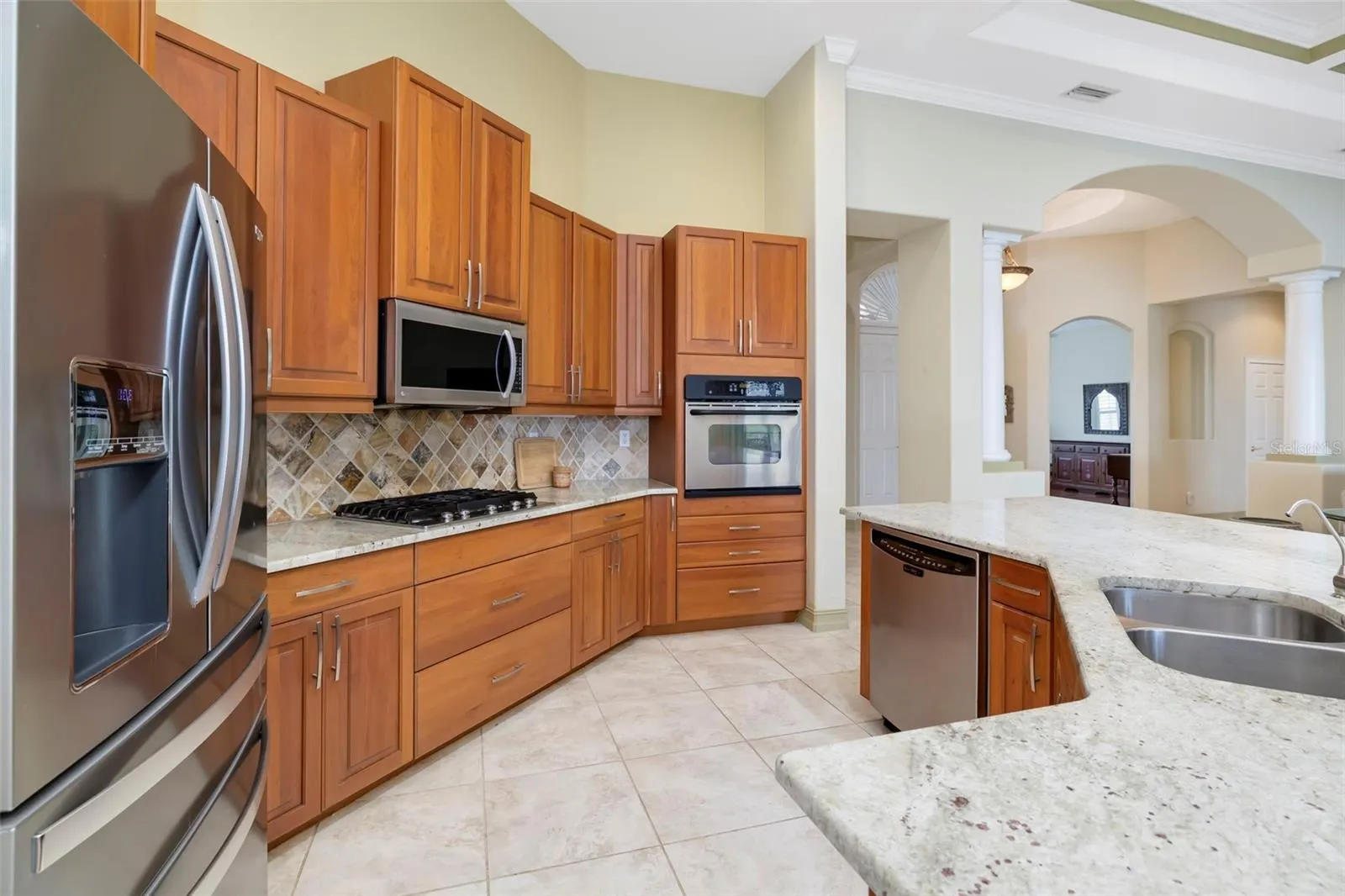 286 PESARO DR