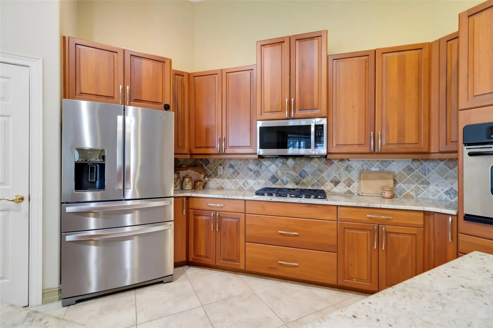 286 PESARO DR