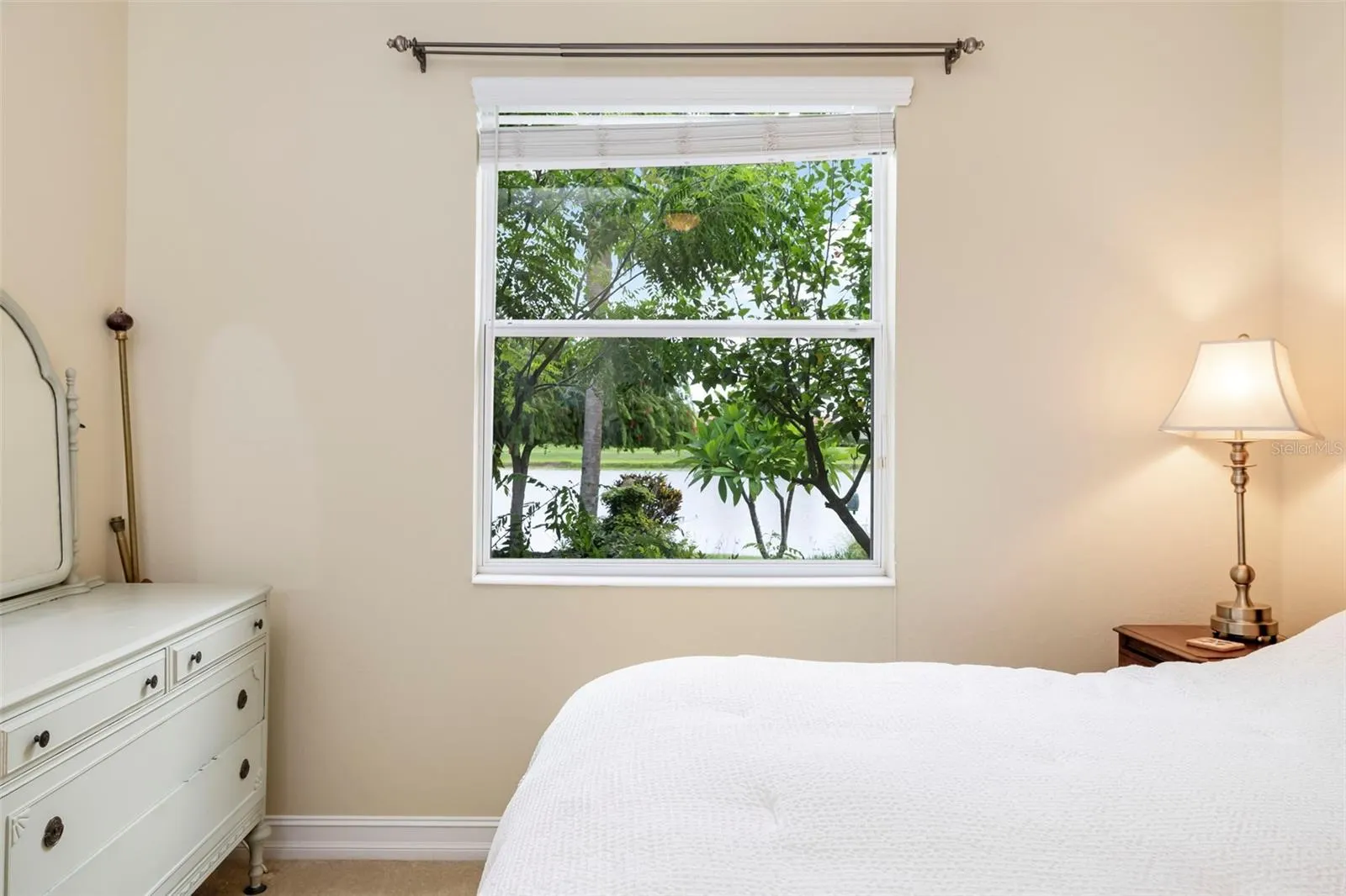 286 PESARO DR