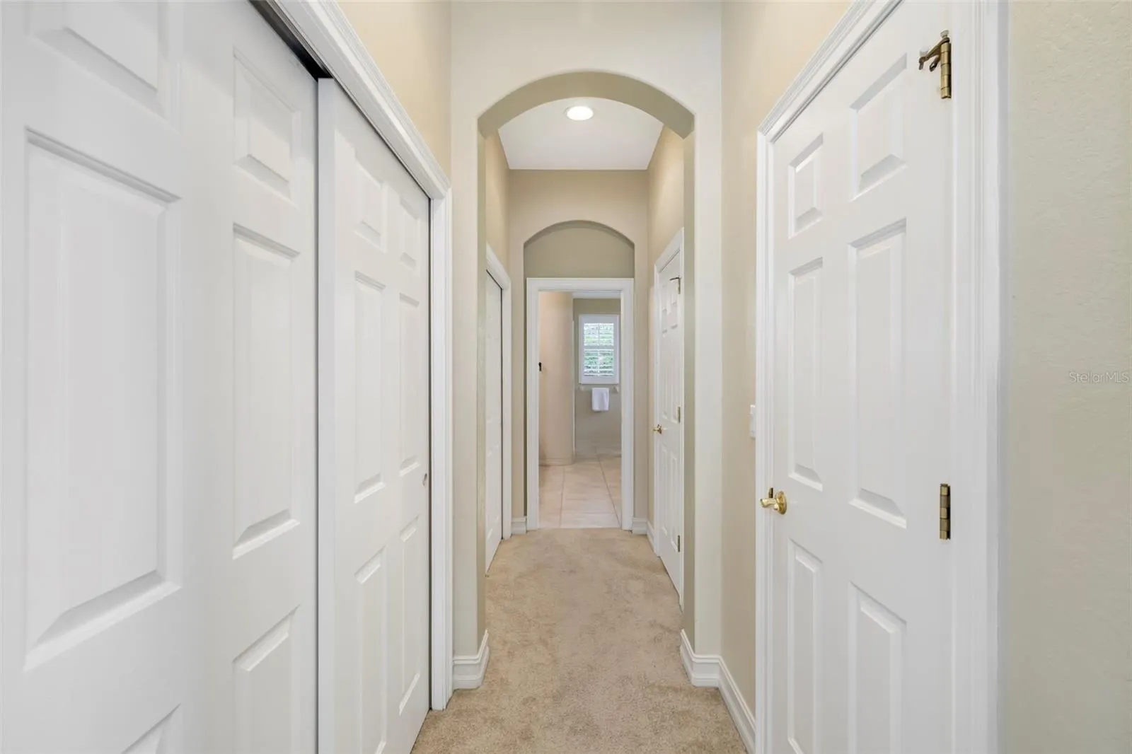 286 PESARO DR