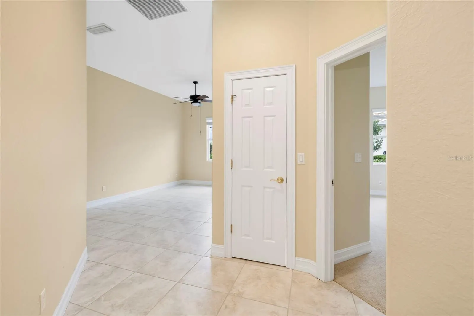 286 PESARO DR