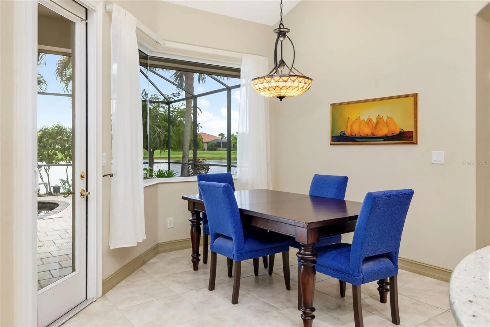 286 PESARO DR