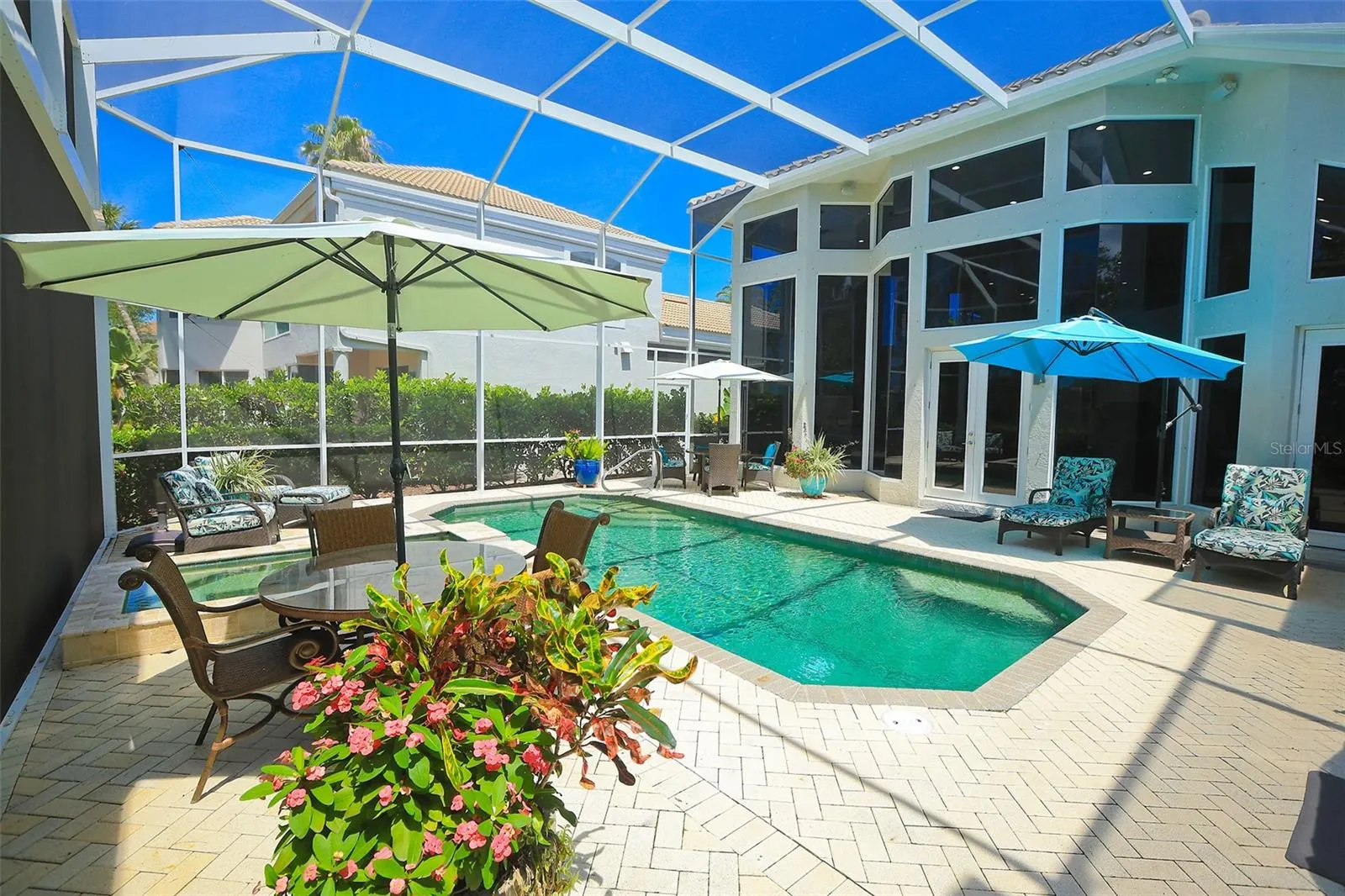3527 FAIR OAKS LN