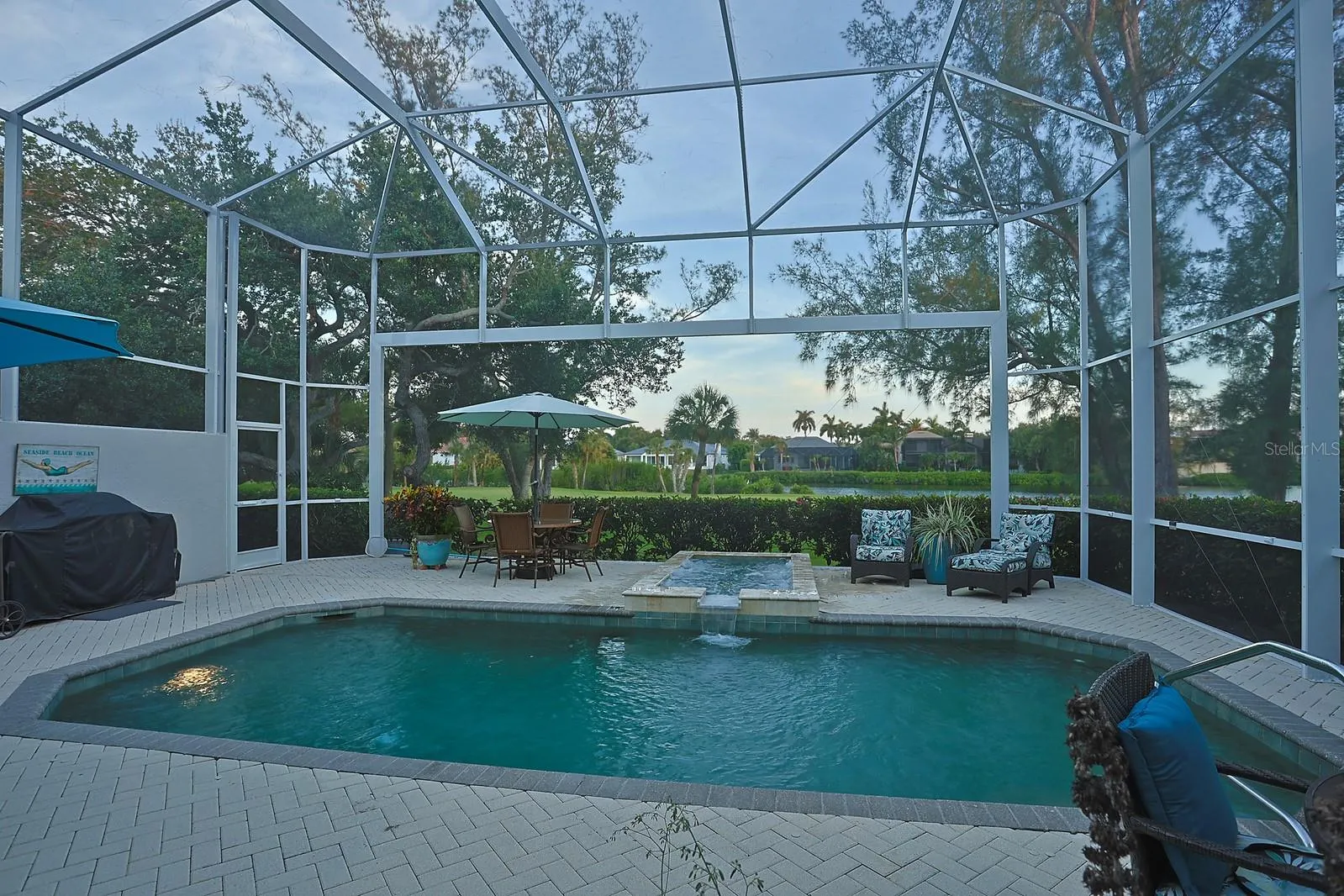 3527 FAIR OAKS LN