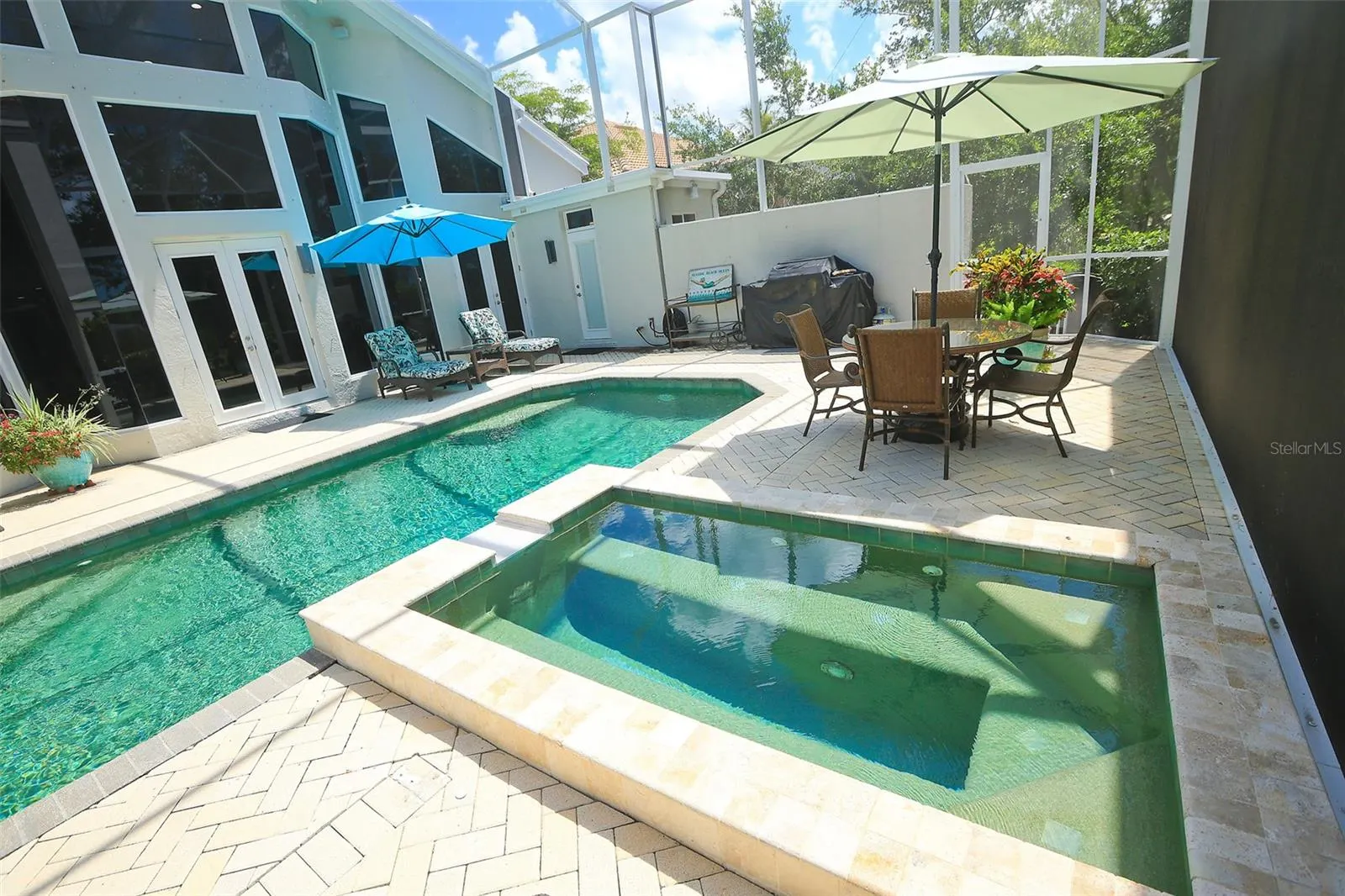 3527 FAIR OAKS LN