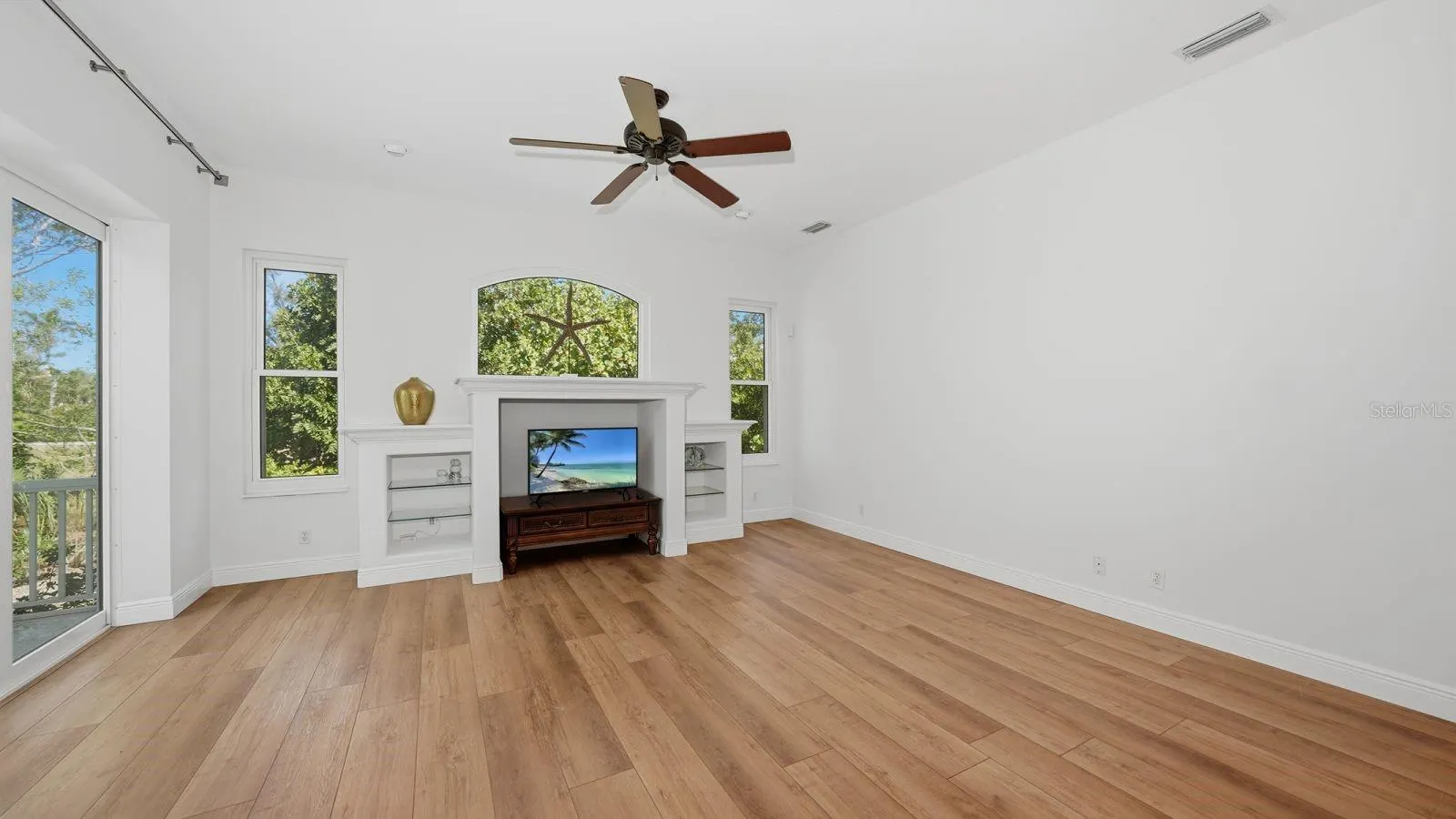 523 JUAN ANASCO DR