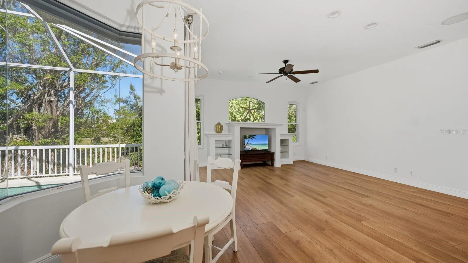 523 JUAN ANASCO DR