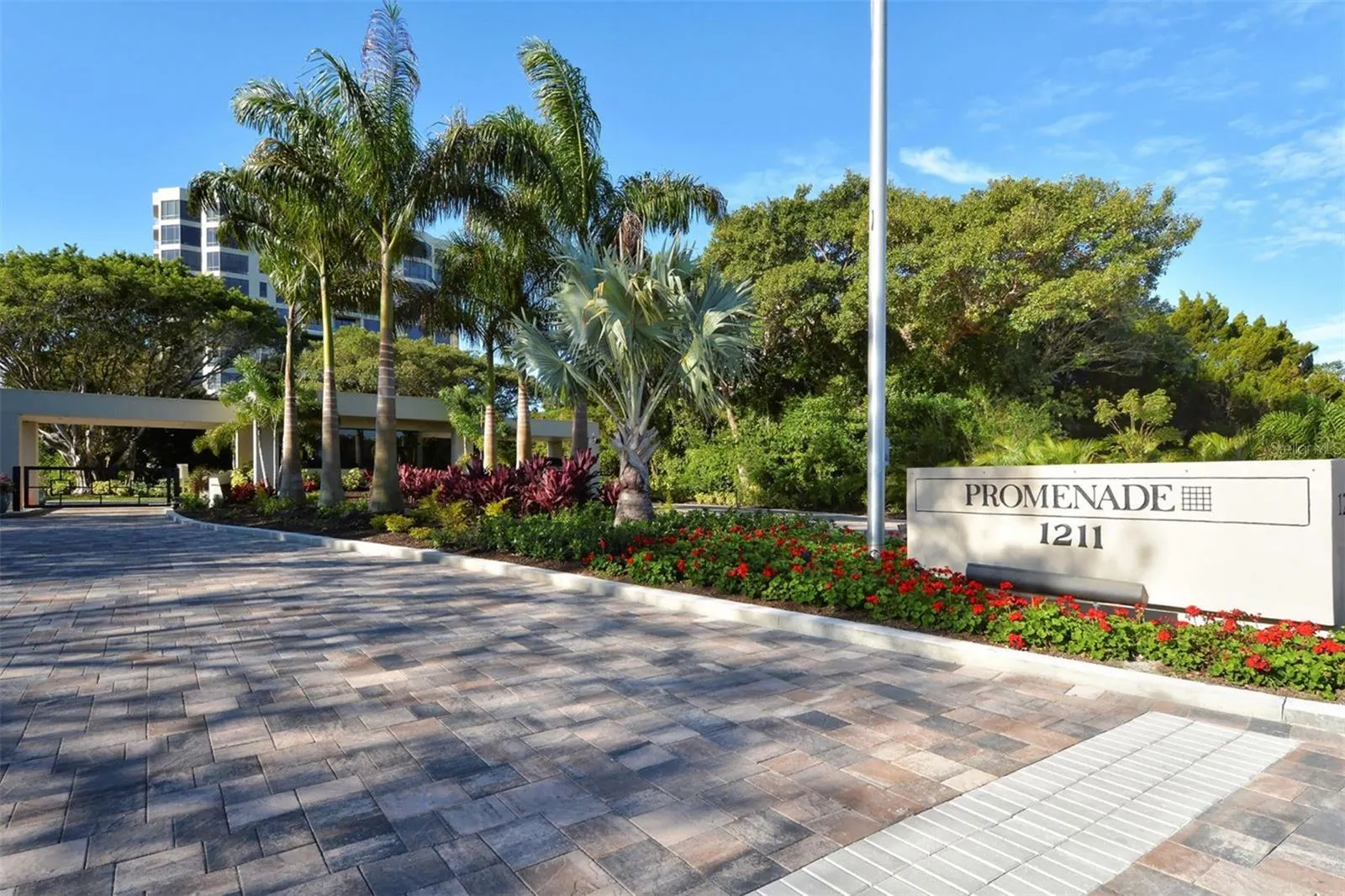 1211 GULF OF MEXICO DR #105 #105