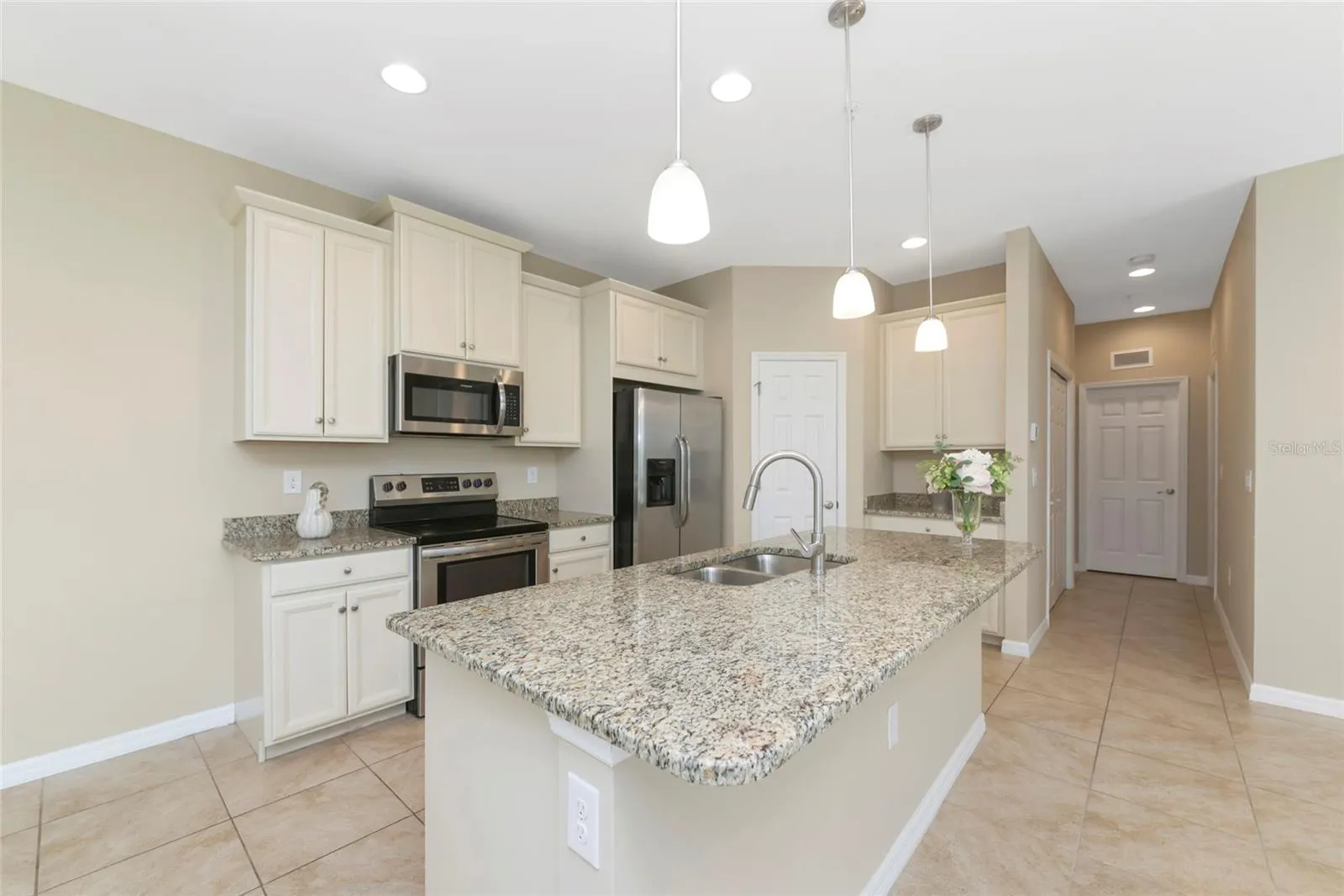 4296 EXPEDITION WAY #104 #104