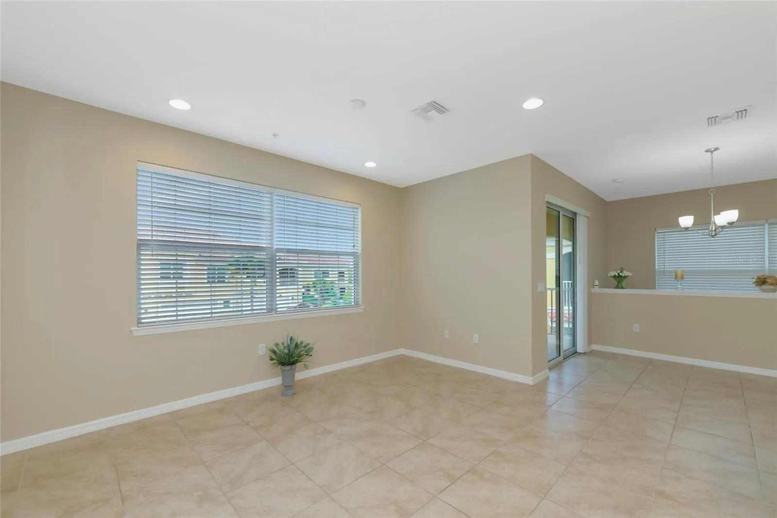 4296 EXPEDITION WAY #104 #104