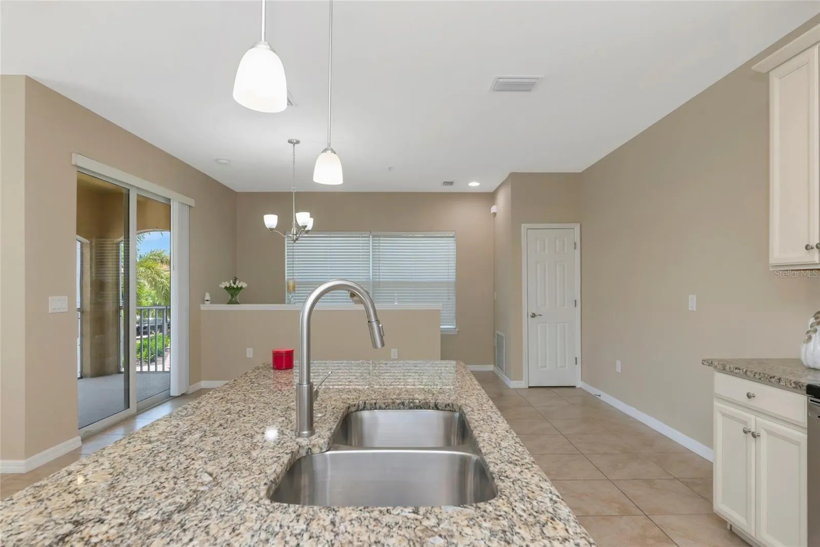 4296 EXPEDITION WAY #104 #104
