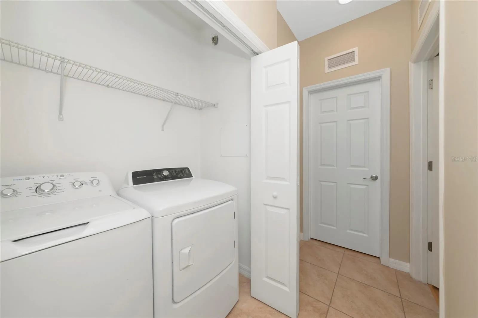 4296 EXPEDITION WAY #104 #104