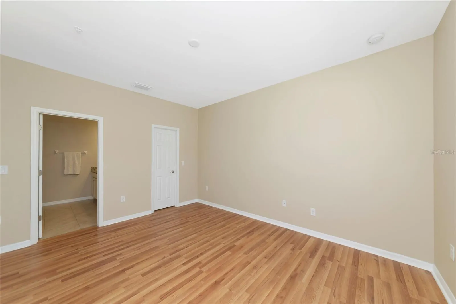 4296 EXPEDITION WAY #104 #104