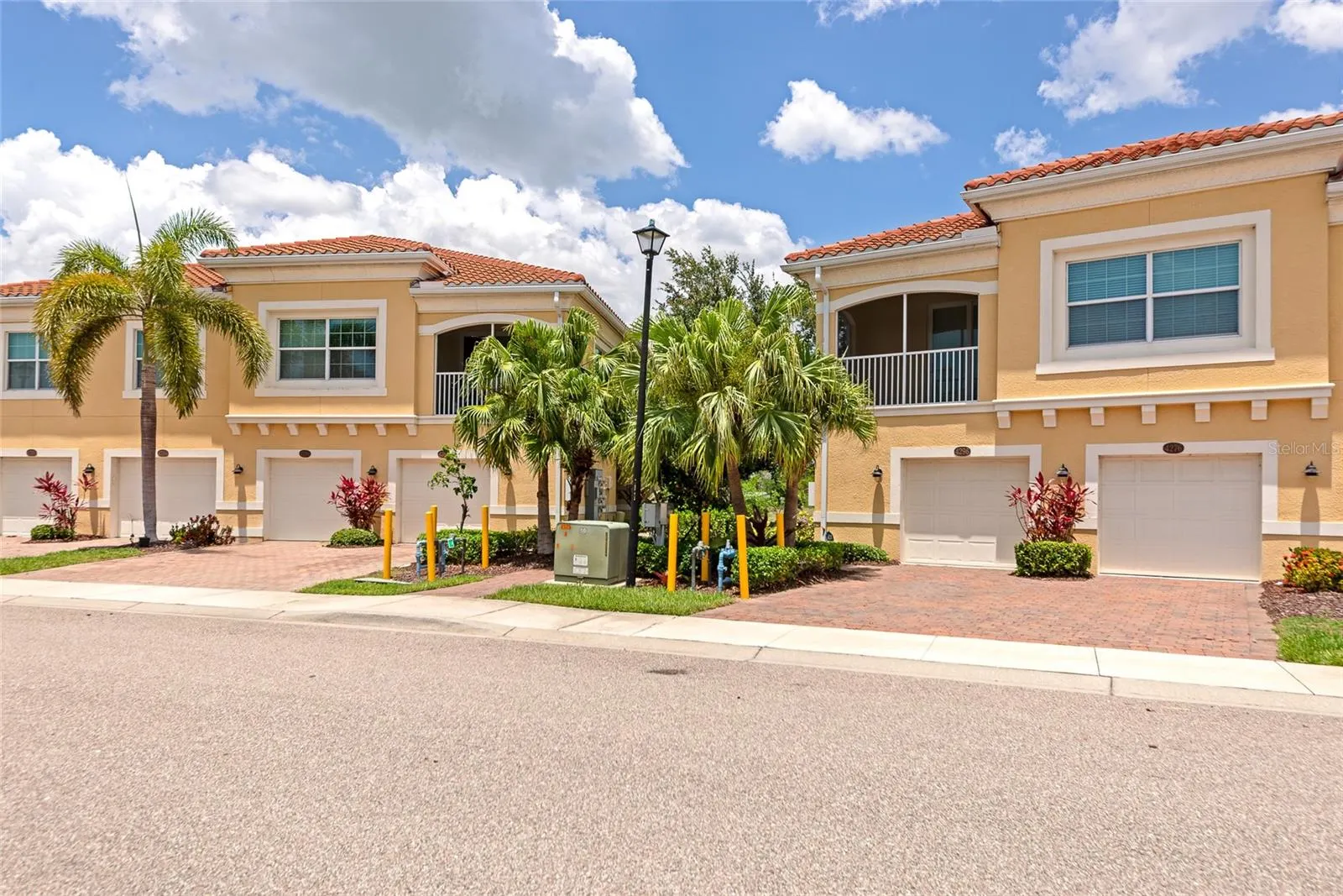 4296 EXPEDITION WAY #104 #104