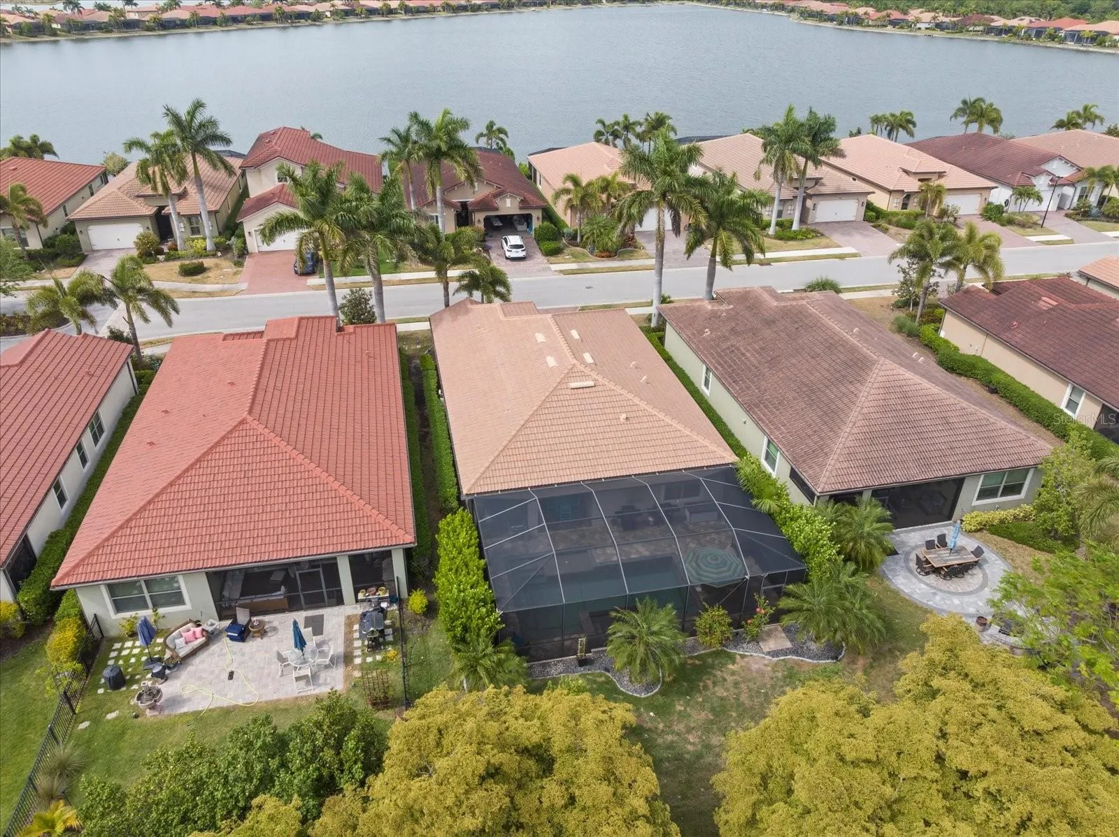 191 MARAVIYA BLVD