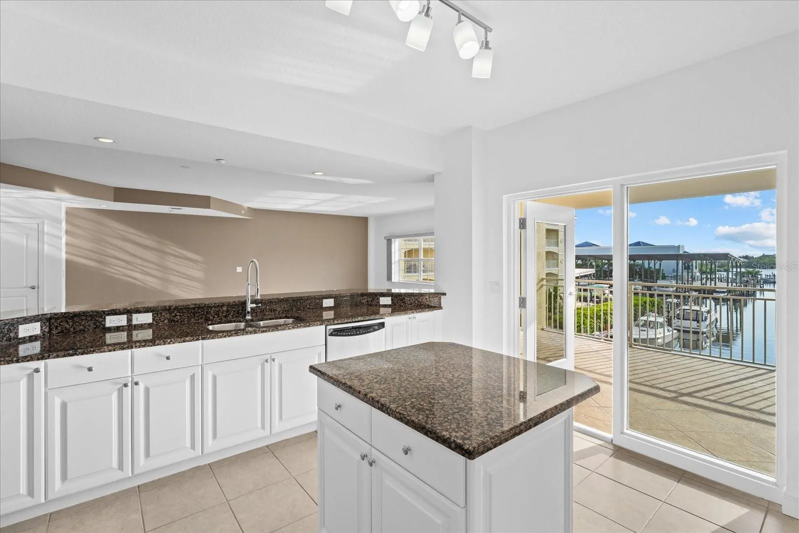 14041 BELLAGIO WAY #318 #318