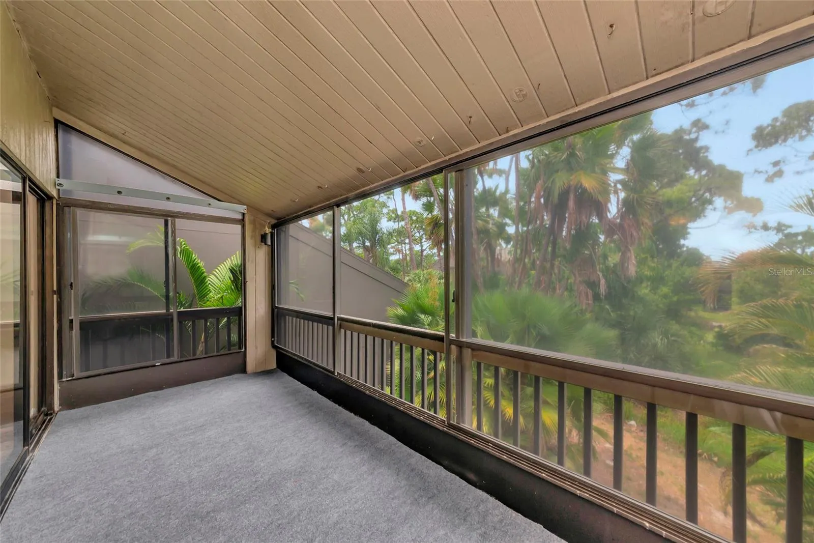 116 WOODLAND PL #116 #116