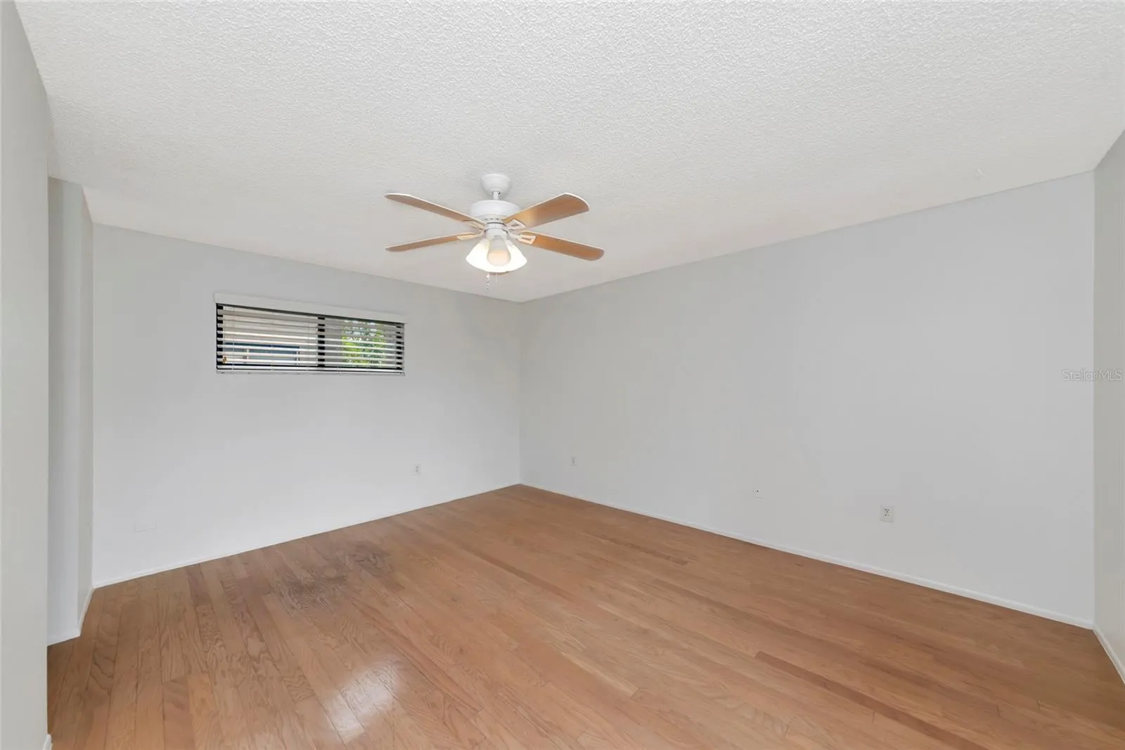 116 WOODLAND PL #116 #116