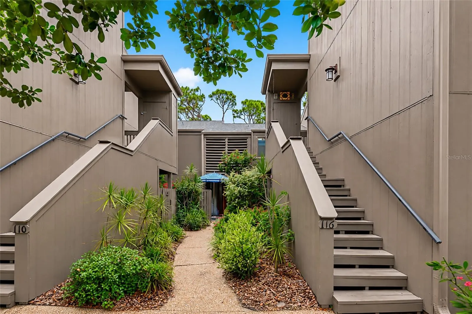 116 WOODLAND PL #116 #116