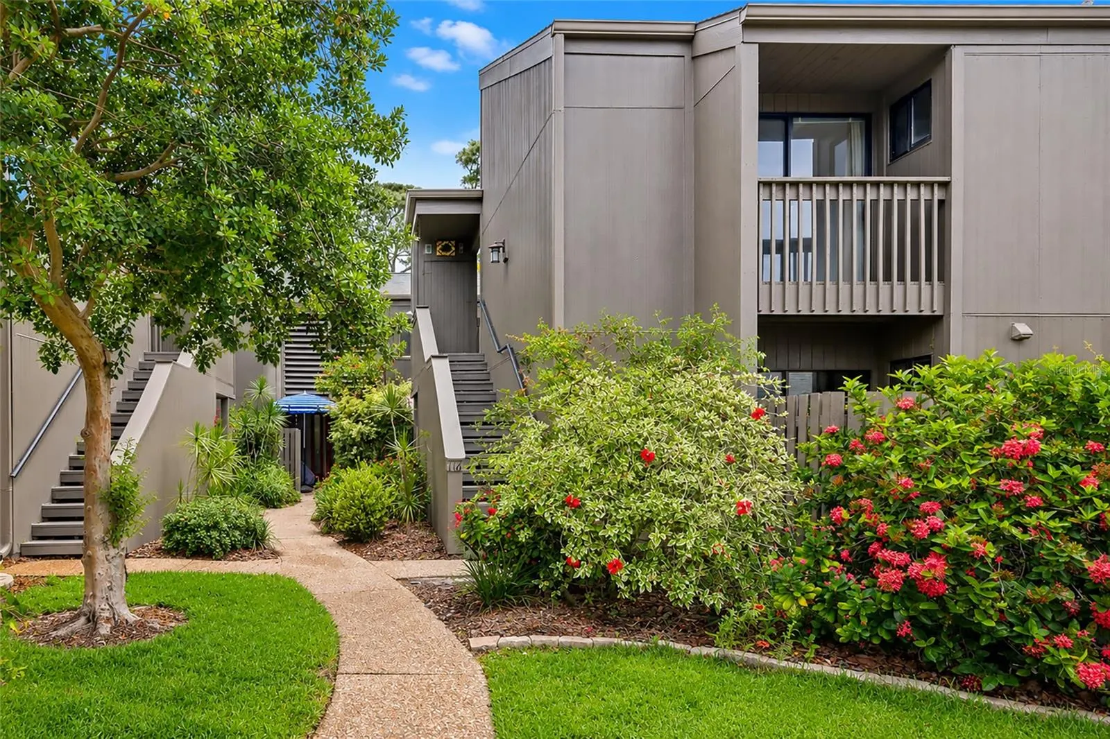 116 WOODLAND PL #116 #116