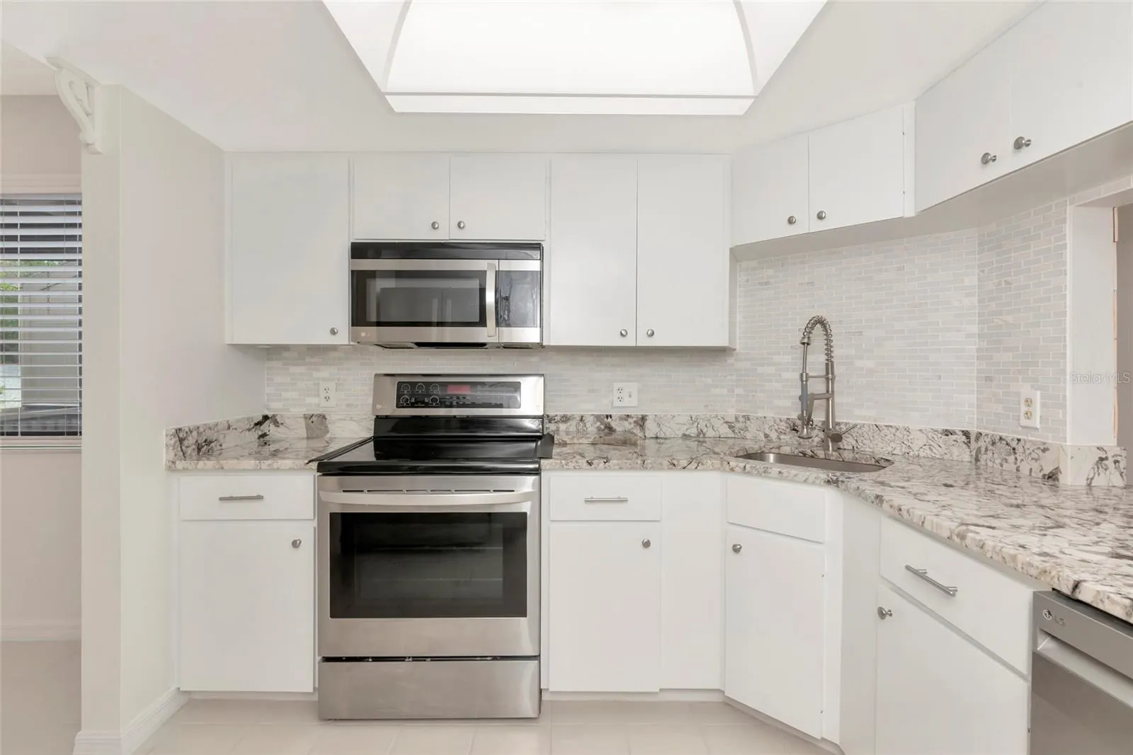116 WOODLAND PL #116 #116